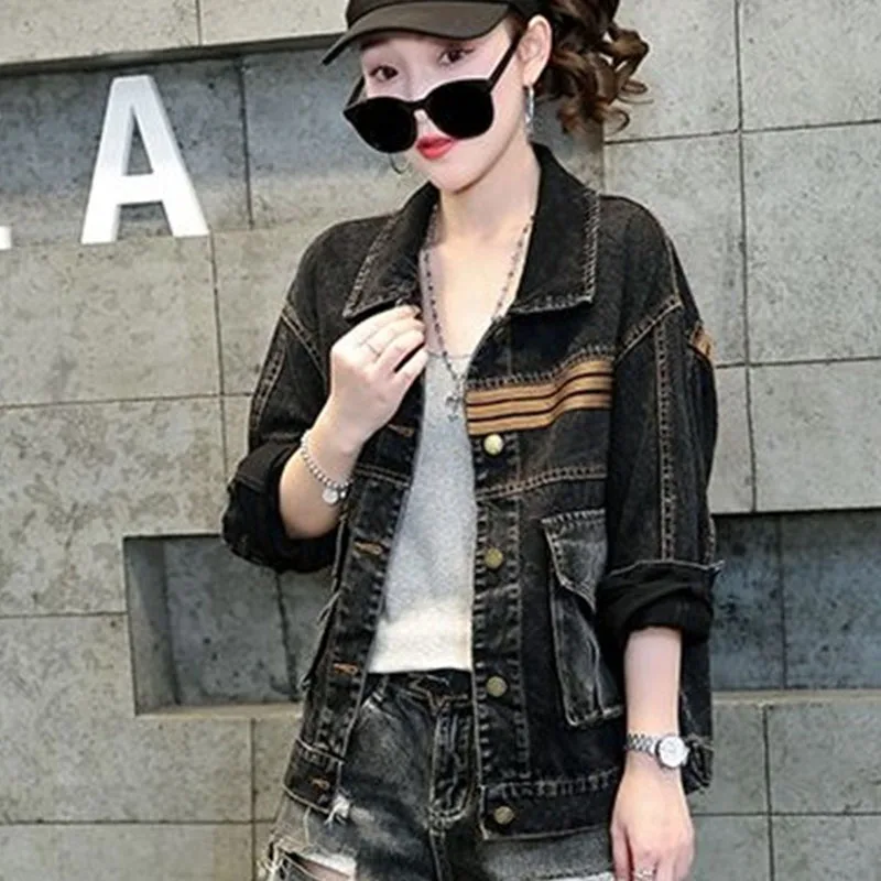

2025 Female Leisure Short Denim Tops Coat European Ladies Fashion Jeans Jacket Spring Autumn Women Long Sleeves Cowboy Outwear