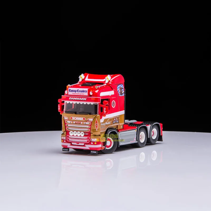 Diecast 1:64 Scale Revive Tractor R Truck Head Simulation Alloy Car Model Static Display Collectible Gift Ornament Souvenir Toy