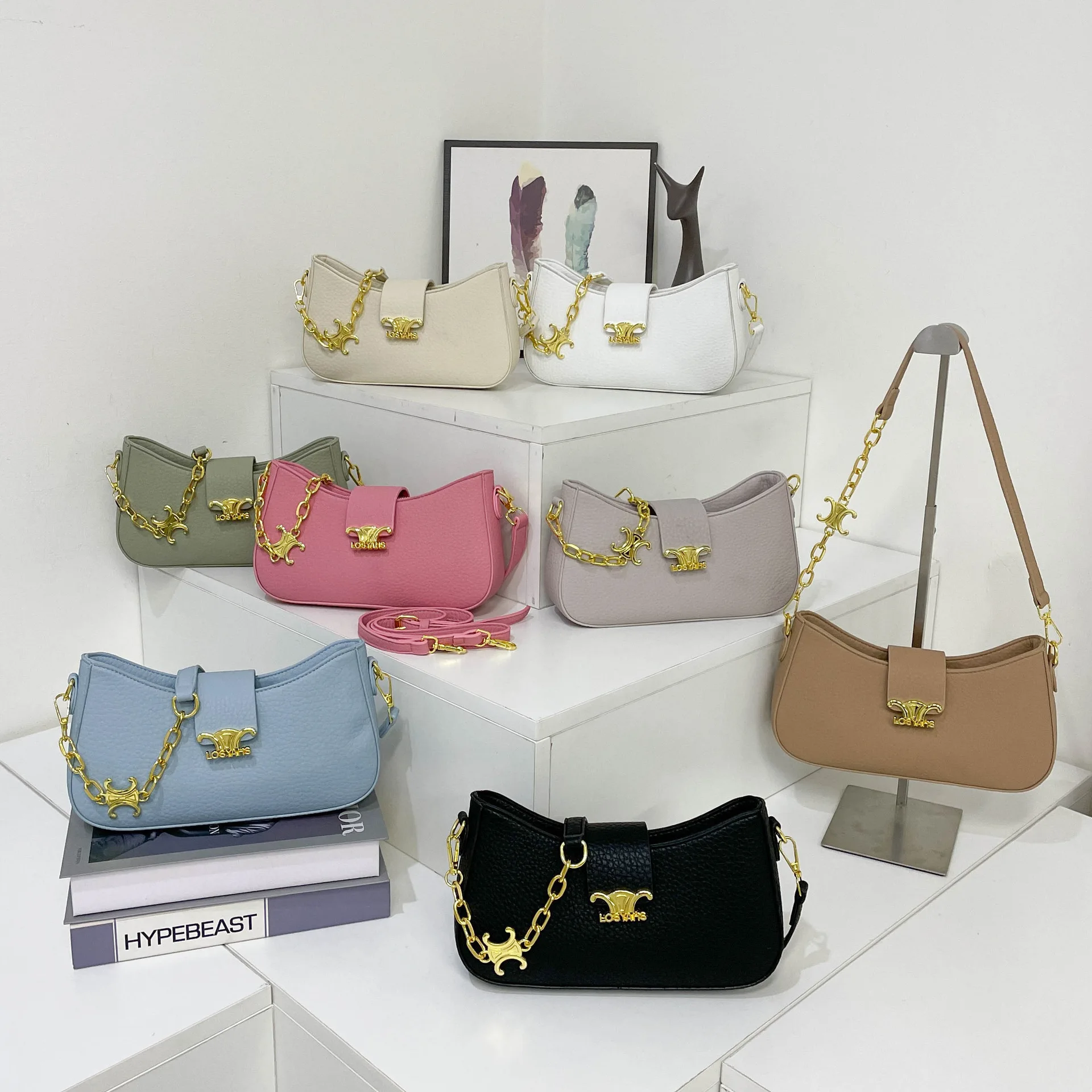 High - End, Niche, Retro - Printed Arc De Triomphe Ladies' New Trendy and Fashionable Single - Shoulder and Cross - Body Bags.