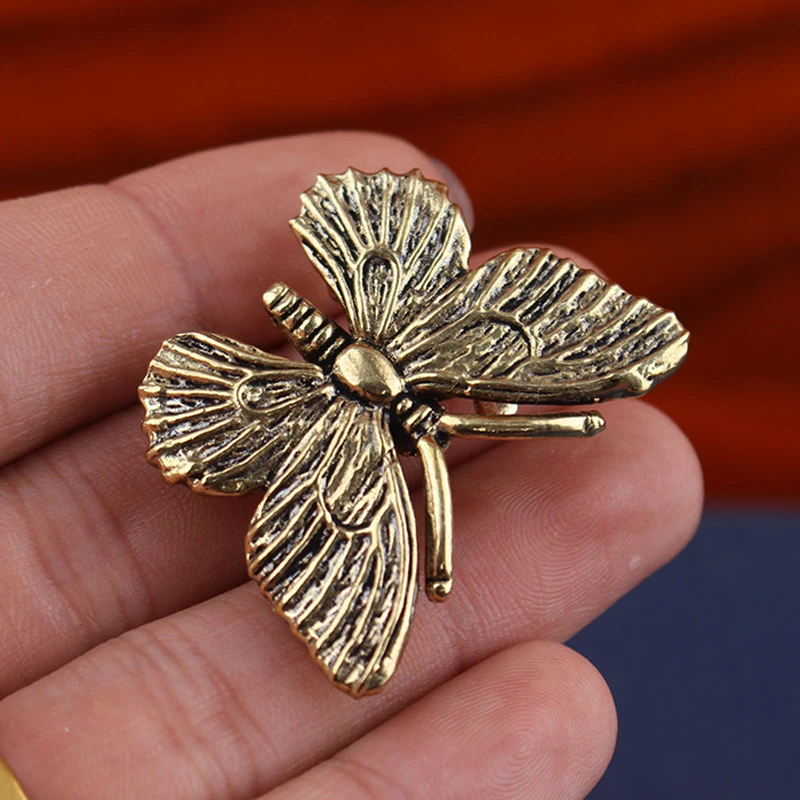 Brass Butterfly Statue, Insect Animal Model Desk Decor, Office Desktop Ornament, Vintage Tea Table Decoration for Living Room
