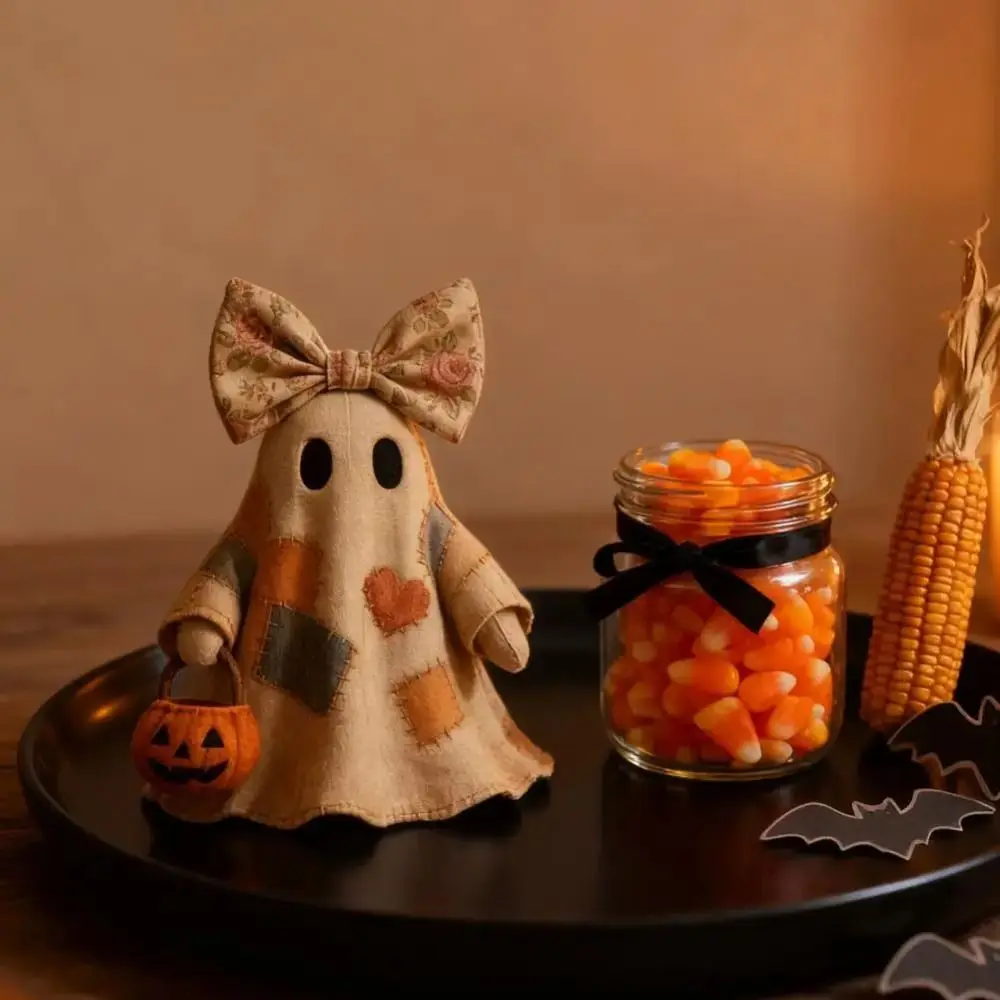 Vintage Style Patchwork Ghost Soft Pieced Fabric Neat Stitching Fabric Ghost Centerpiece Lightweight Structure Matching Pumpkin