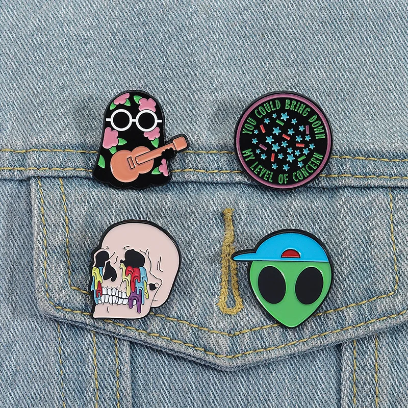 4Pcs Hippie Ghost Alien Skull Enamel Pins Set Guitar Playing Ghost Color Drip Skull Funny Slogan Brooches Lapel Badges Gift