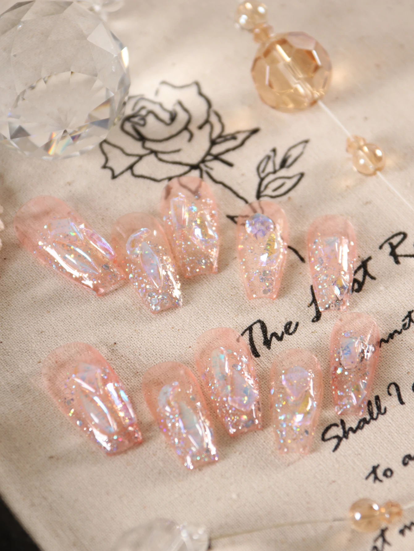 10Pcs Press on Nails French Style Hand Drawn Shining and Spark Office Dailywear False Nails Artificial Nails Kit Nail Art DIY
