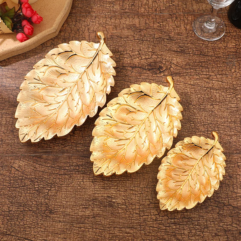 European Leaf Shape Gold Plate Dry Fruit Tray Decorative Plate Metal Snacks Serving Tray for Serving Biscuit Pastry Dessert - Image 3