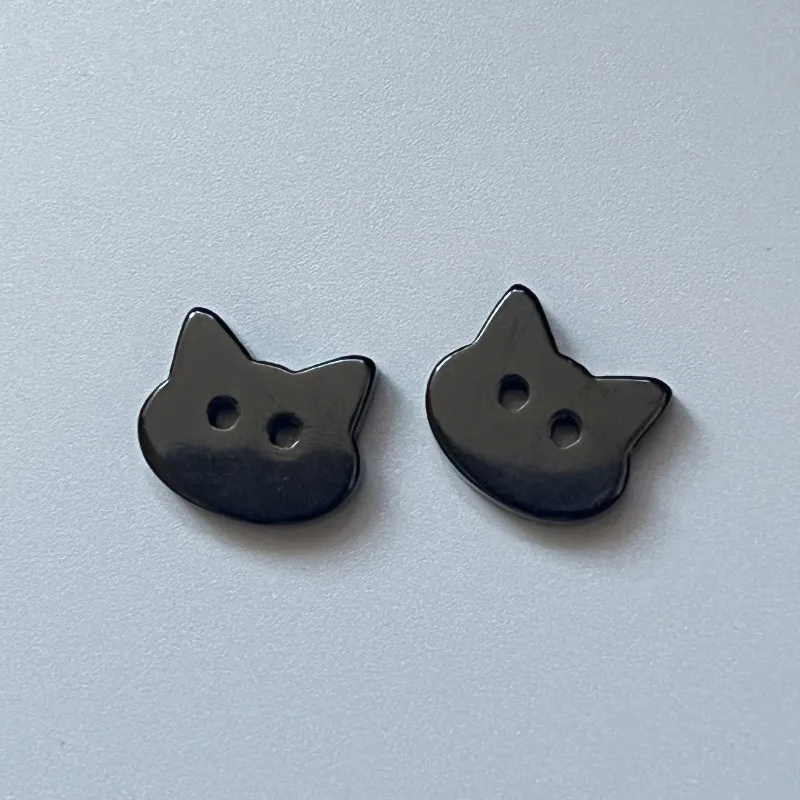 10pcs Black Kitten Buttons Cute Cat Shaped Novelty Buttons for DIY Crafts Childrens Clothing Decoration Apparel Sewing Supplies