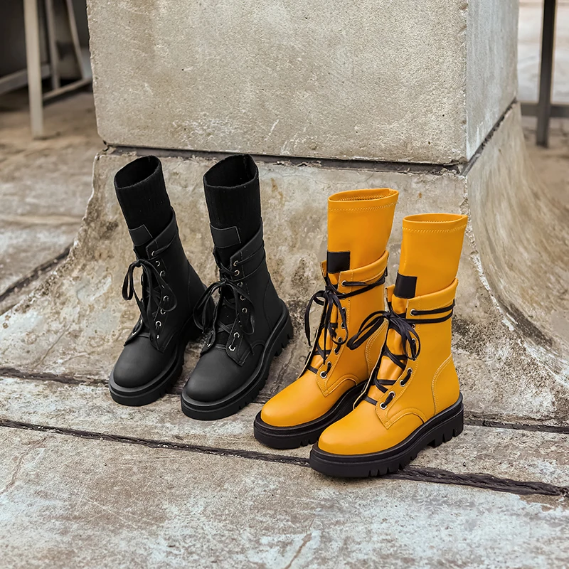 

Dropshipping British Style Retro Locomotive Boots Round Head Square Heel Lace-Up Rear Zipper Knight Boots Women's Boots 34&43