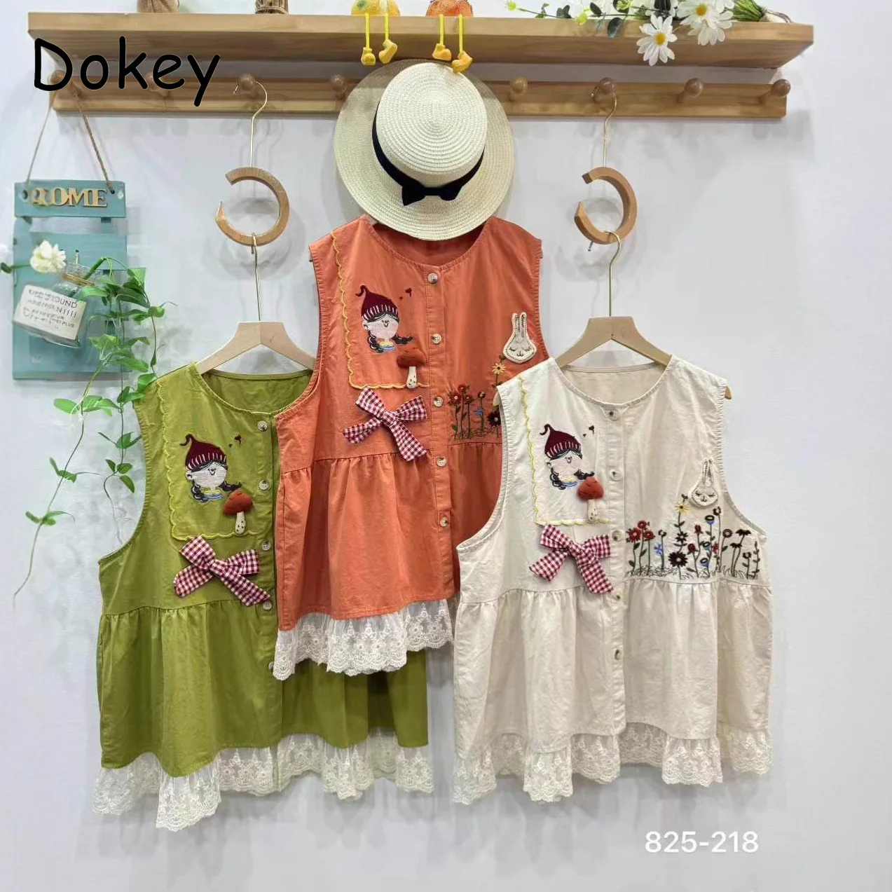 Japanese Mori Girl Lace Ruffled Cotton Vest Women Autumn Vintage Embroidery O-neck Sleeveless Cardigan Casual Female Waistcoat