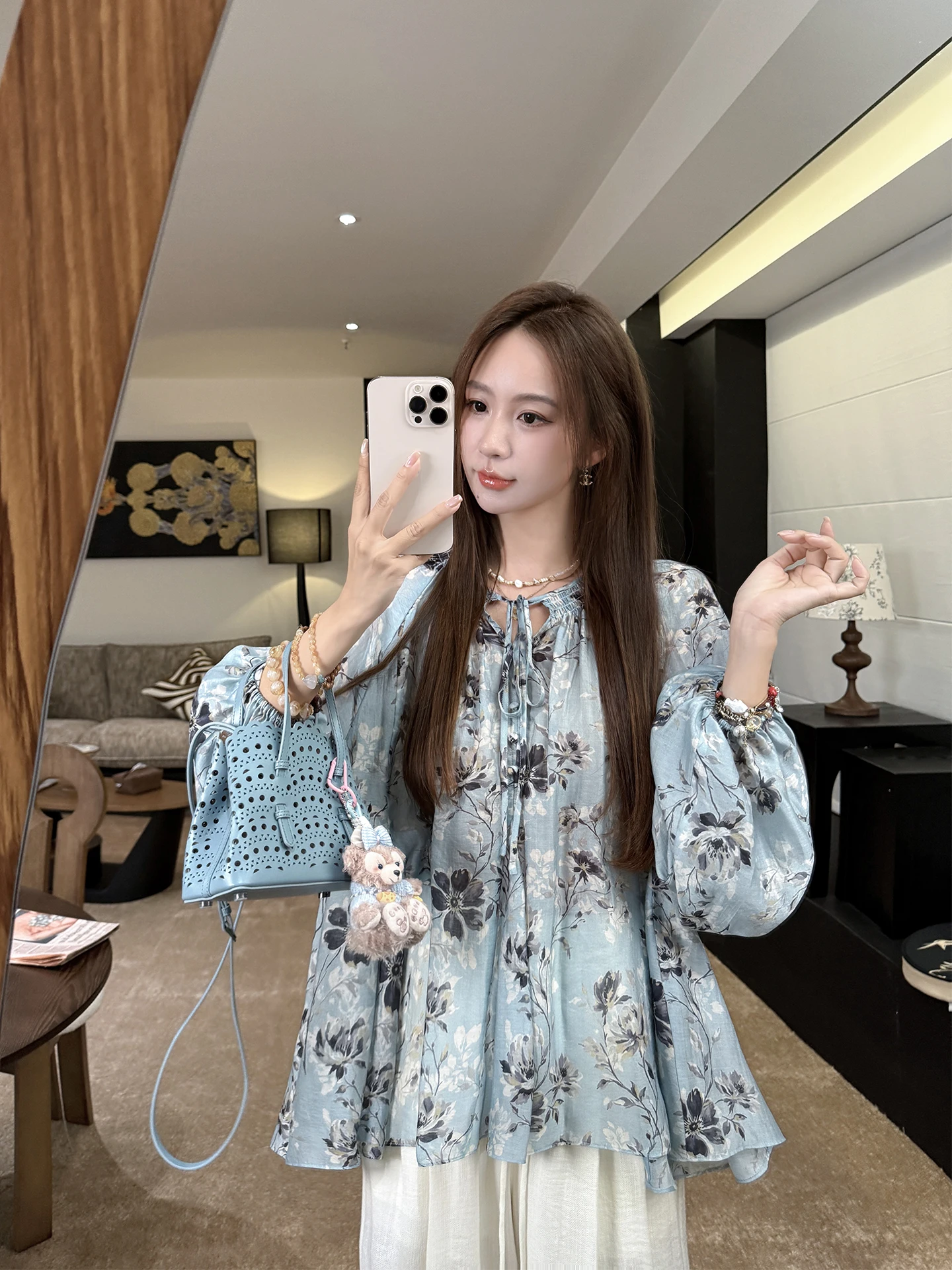 

Blue Lyocell Print Sa Top Ele Sle Loose Fit Long Sve Women's Casual irt ZSS-25CSY432 Autumn Collection