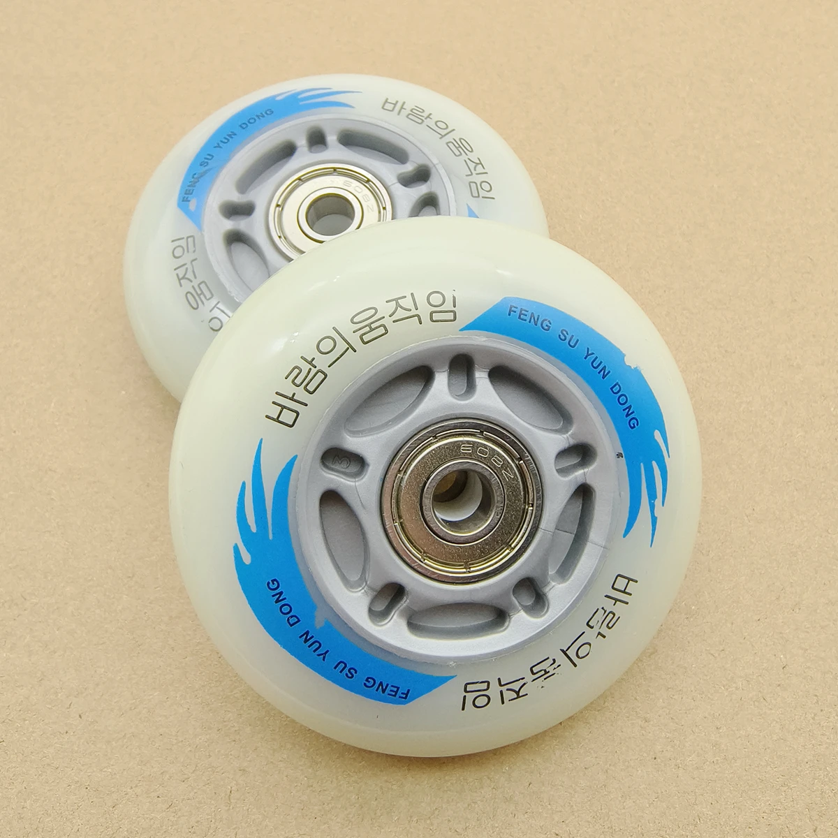 Skate Wheel Beleuchtung Roller Wheel Scooter Rad blinkt 80mm 80x24mm Lager 608z 8 Räder/Los