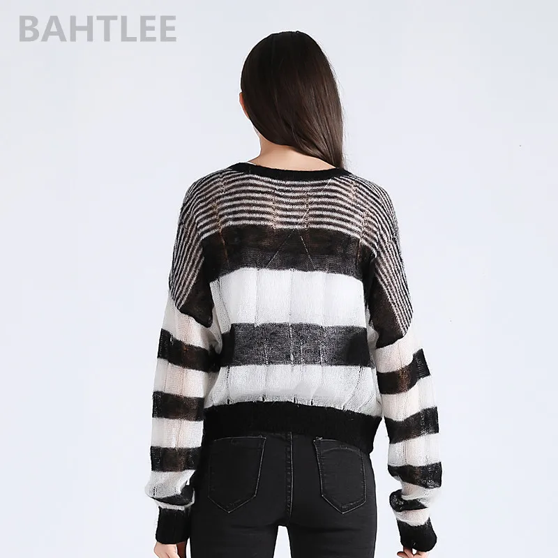 BAHTLEE-Women's Mohair Knitted Pullover, V-Neck Sweater, Short Style, Long Sleeves, Black and White, Top of Autumn