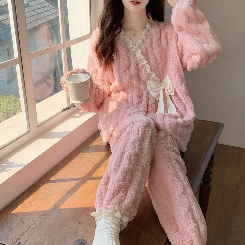 2023 New Autumn Winter Warm Lace Pajamas Ladies Coral Velvet Loungewear Sweet Bow Flannel Sleepwear V-neck Small Homewear Suit