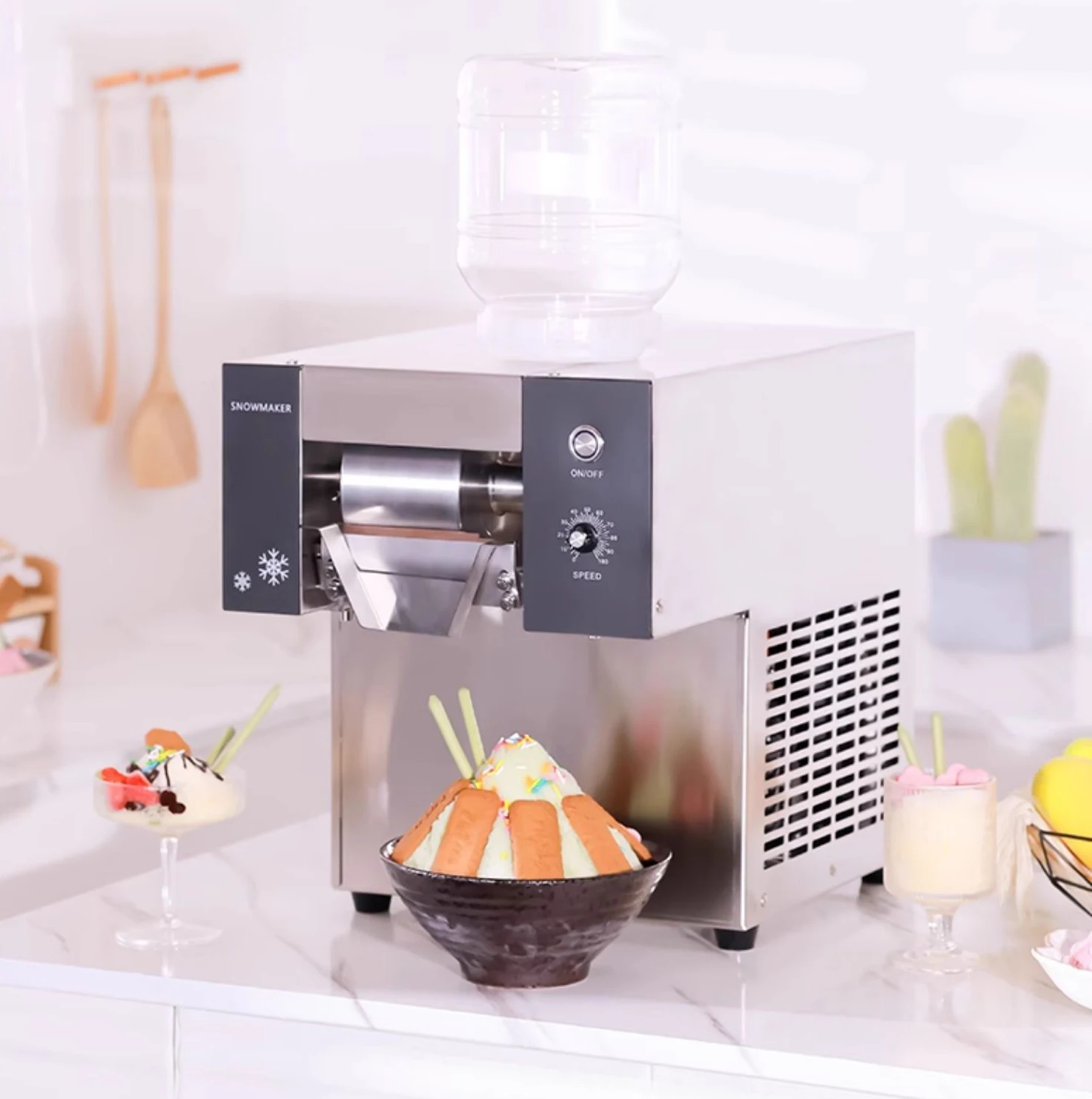 آلة صنع الثلج التجارية ندفة الثلج آلة Bingsu الكورية 110 فولت 220 فولت عالية الفعالية عصير الحليب البيرة آلة صنع ندفة الثلج