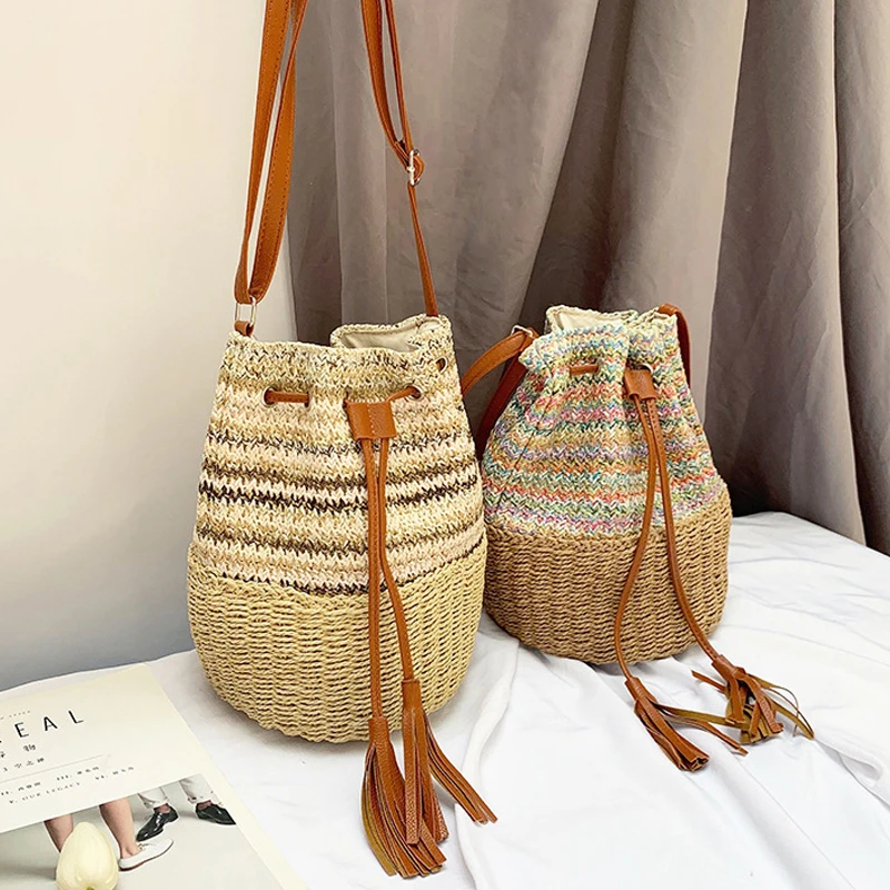 New Straw Shoulder Bags Drawstring Women\'s Straw Bucket Bag Purse Raffia Woven Straw Handbags Casual Tote Beach Crossbody Bag