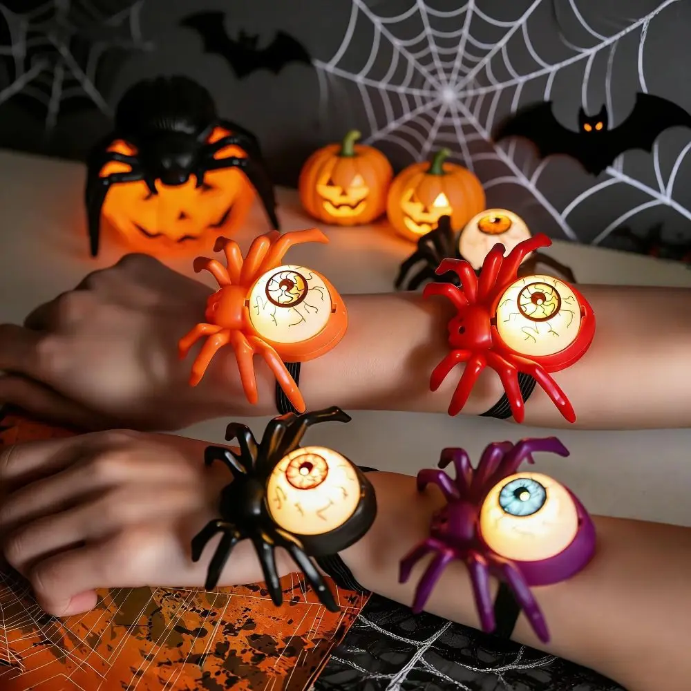Creative Spiders Glowing Lamp Luminous Battery-Operated Spider Eyeball LED Night Light Burst Eyes Plastic Halloween Spider Light