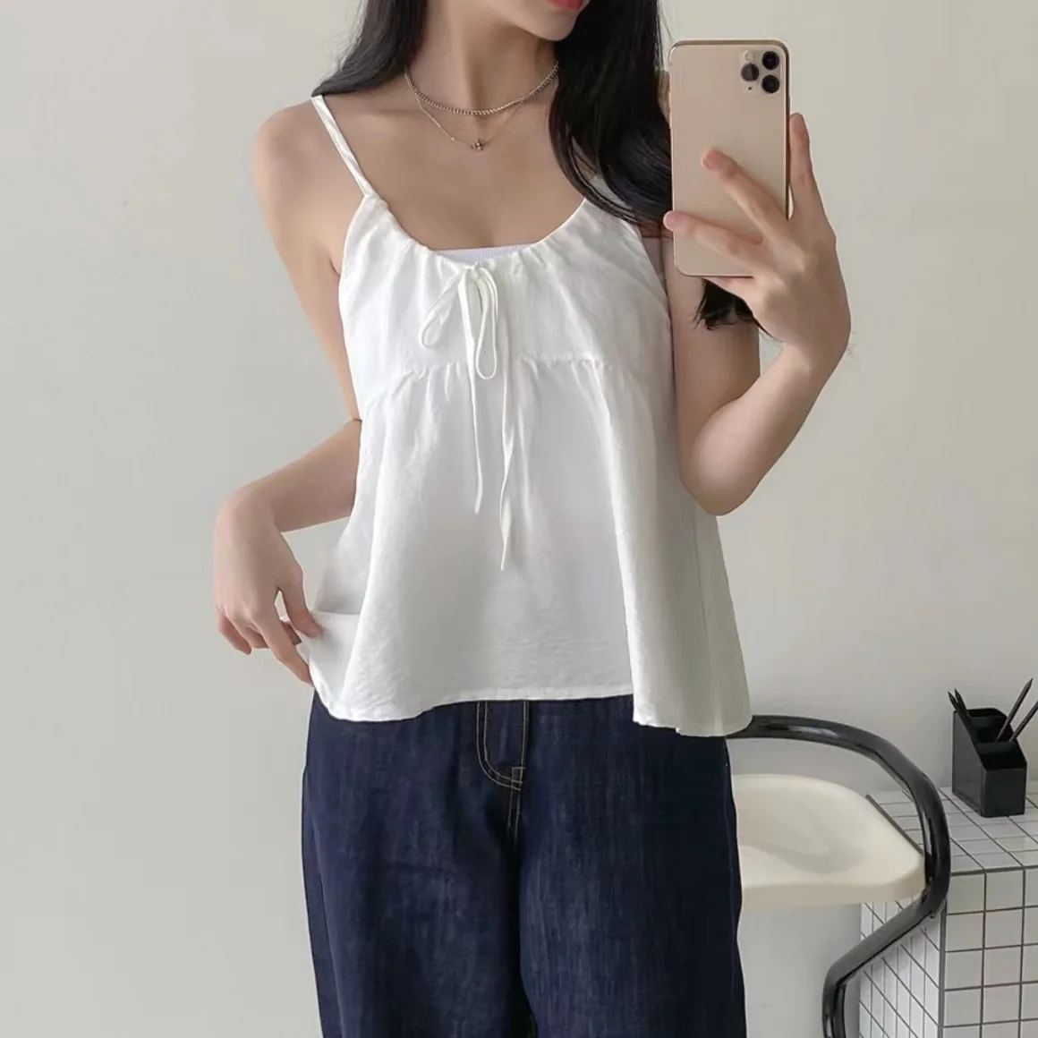 Summer New Sle Women's Strap Vest Loose V-ne  Knot Tie Top Korean Design Faionable Age-reducing Outerwear