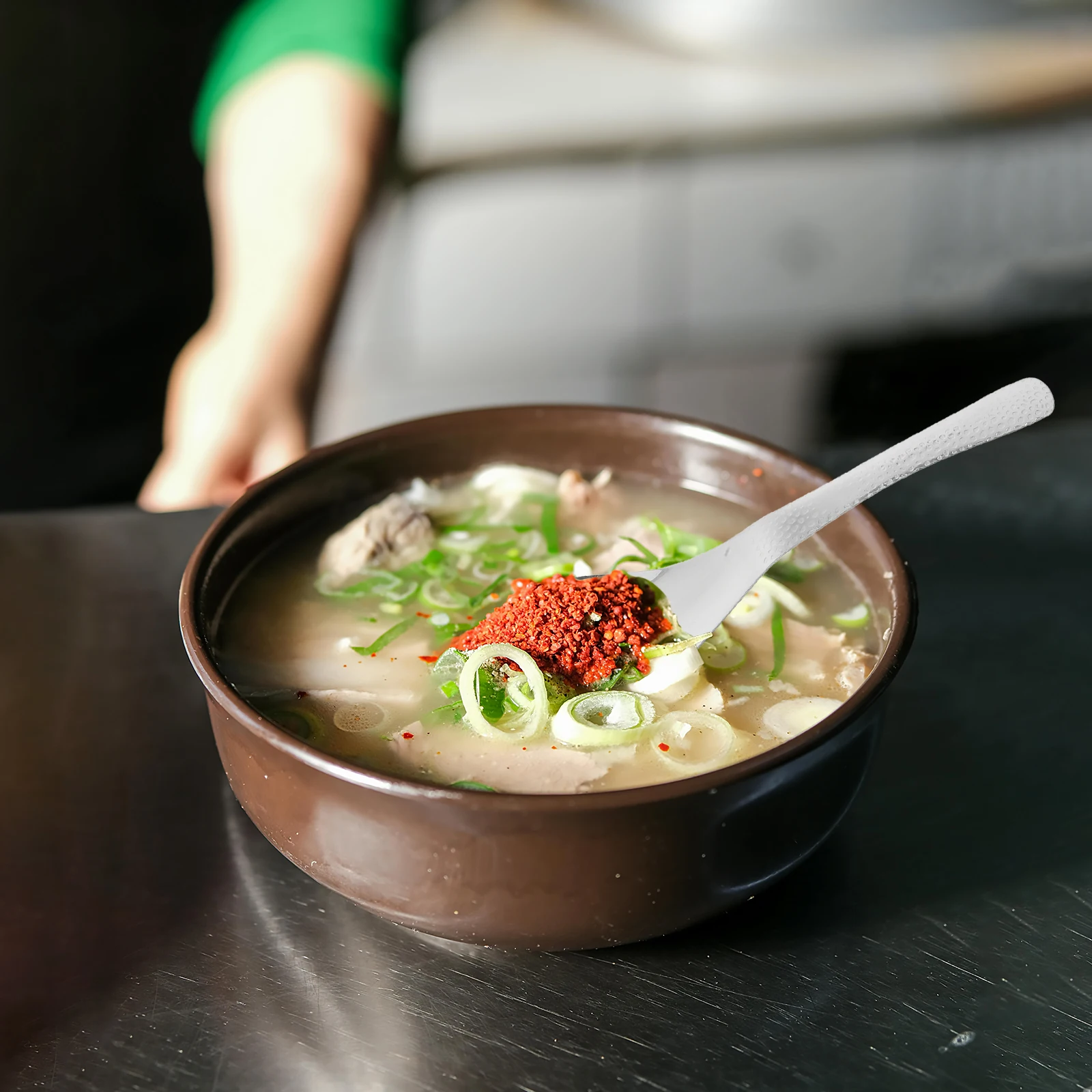 

5 pcs Stainless Steel Spoons Hammered Round Bottom for Kitchen Restaurant Serving Soups Rice Desserts Catering Coffee