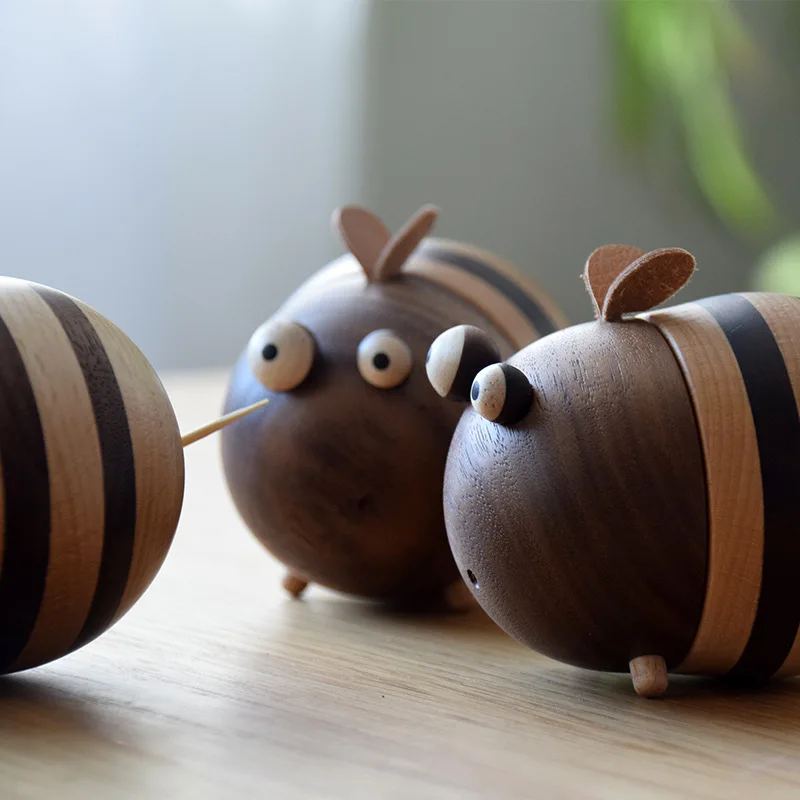 Solid Wood Carving Bee Statue 3.54