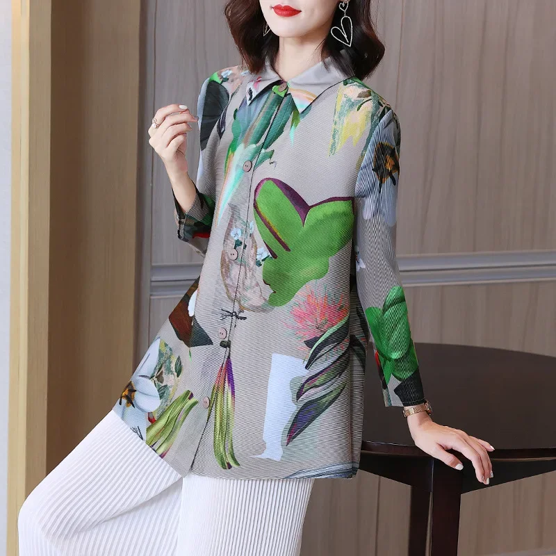 Women's Shirt Early Autumn New Mom's Short Cardigan Top Design Sensible Women elegant and youth woman blouses