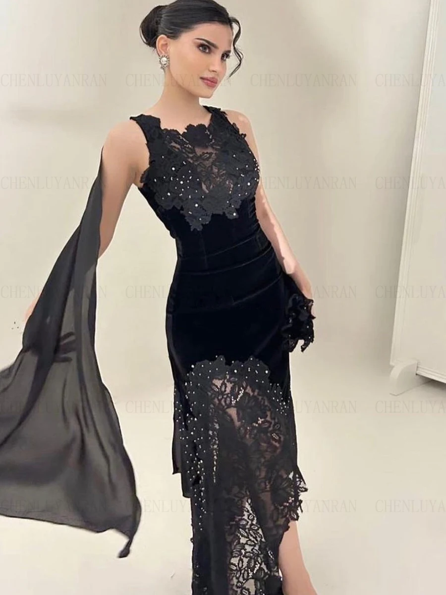 Black Mermaid Formal Occasion Dresses 2023 Velour Lace Sexy Ball Gowns With Shawl Short Evening Party Gowns فساتين الحفلات