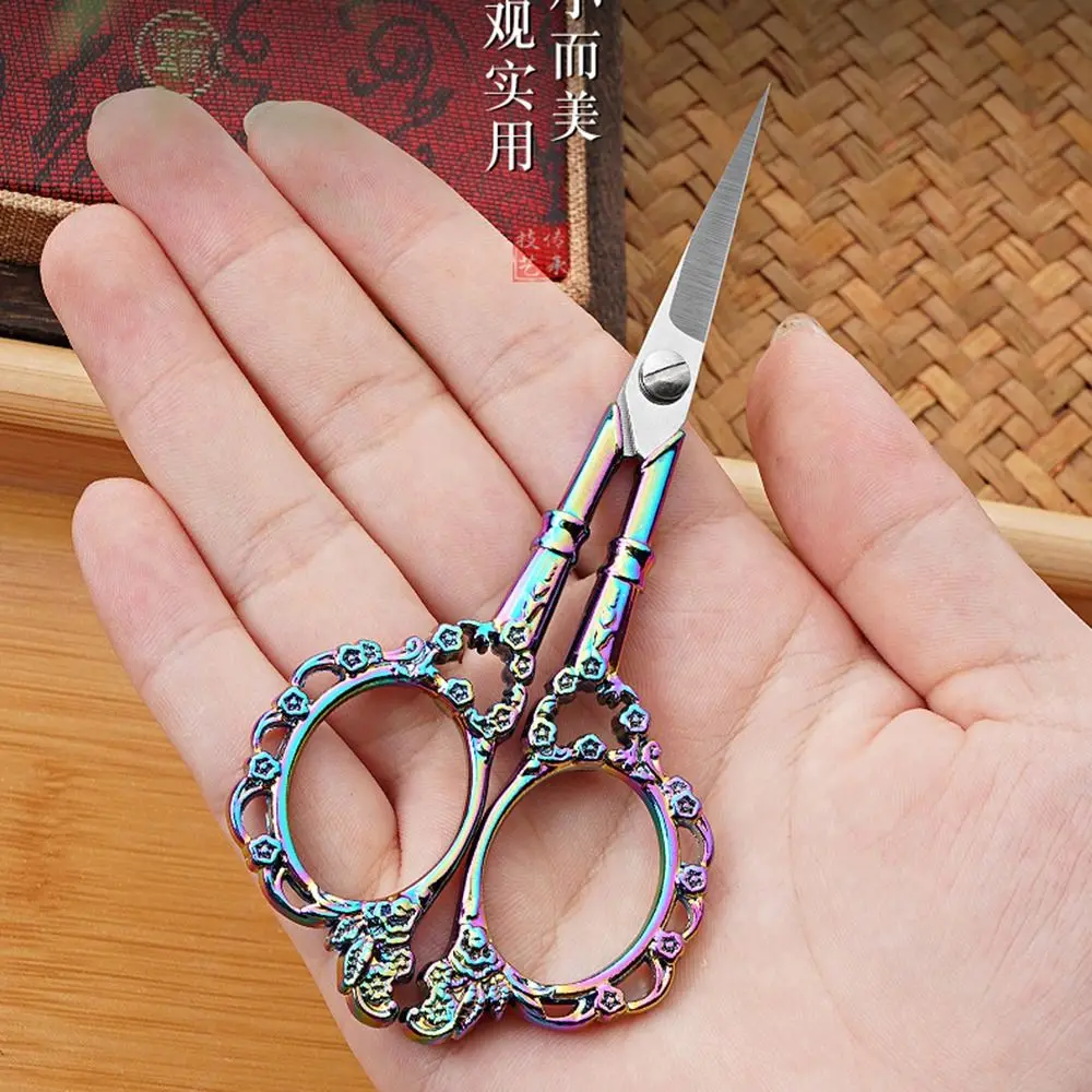 Stainless Steel Retro Scissors Classic Style Antique Design Embroidery Scissors Small Size Rust-resistant Paper Cutting Tool - view 4