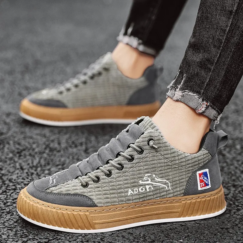 Мужская обувь Новинка Осень-зима 2023 замшевые повседневные туфли Корейская версия удобные легкие модные спортивные туфли с низким вырезом
