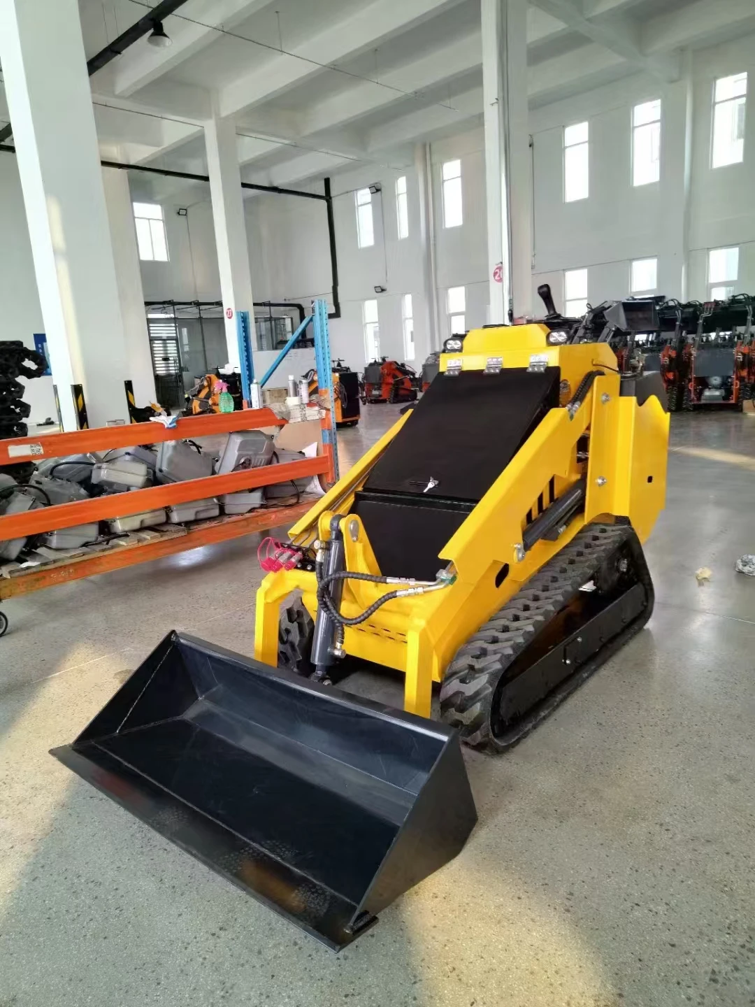 Motor Mini Kompaktlader mit Rasenmäher/Bagger