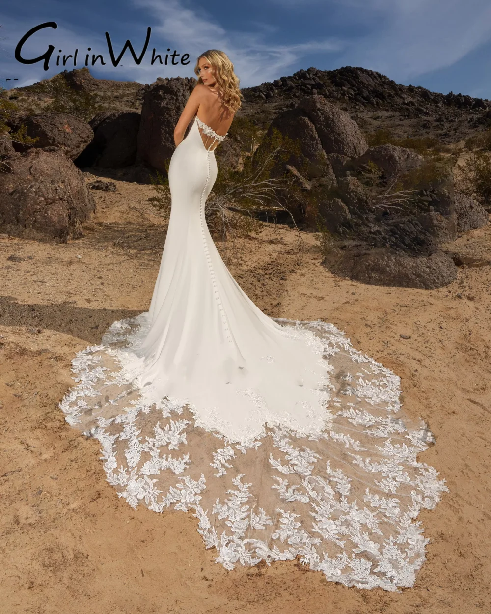 Satin Wedding Dresses Strapless for Bride Lace Appliques Sleeveless Mermaid Sweep Train Vestidos De Novia Plus Customised