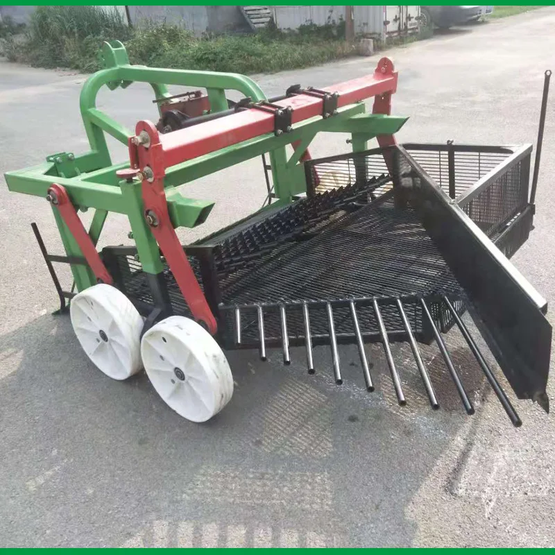 Vibrating screen peanut harvester, factory direct sales, no fruit damage, low fruit drop rate, agricultural peanut harvester
