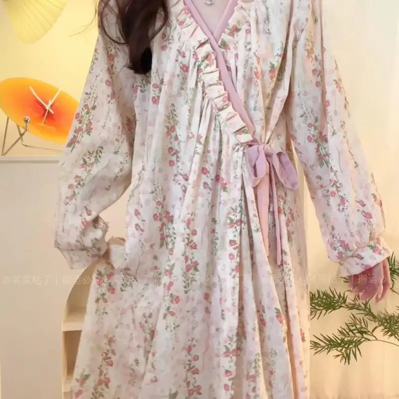 

Girls Pajamas Bathrobe Princess Long Sleved Loose Sleepwear Leisure Wear Thin Four Seasons Home Clothes Sexy Sweet Girl Gift
