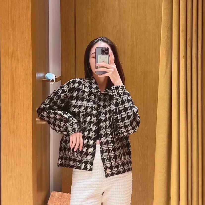 

Women Black or Pink Jacket Houndstooth Turn-down Collar Single Breasted Long Sleeve Vintage Coat