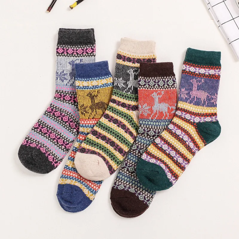 5 Pairs Wool female socks winter thickening warm lady middle tube wool ring socks retro clan wind socks electrostatic prevention