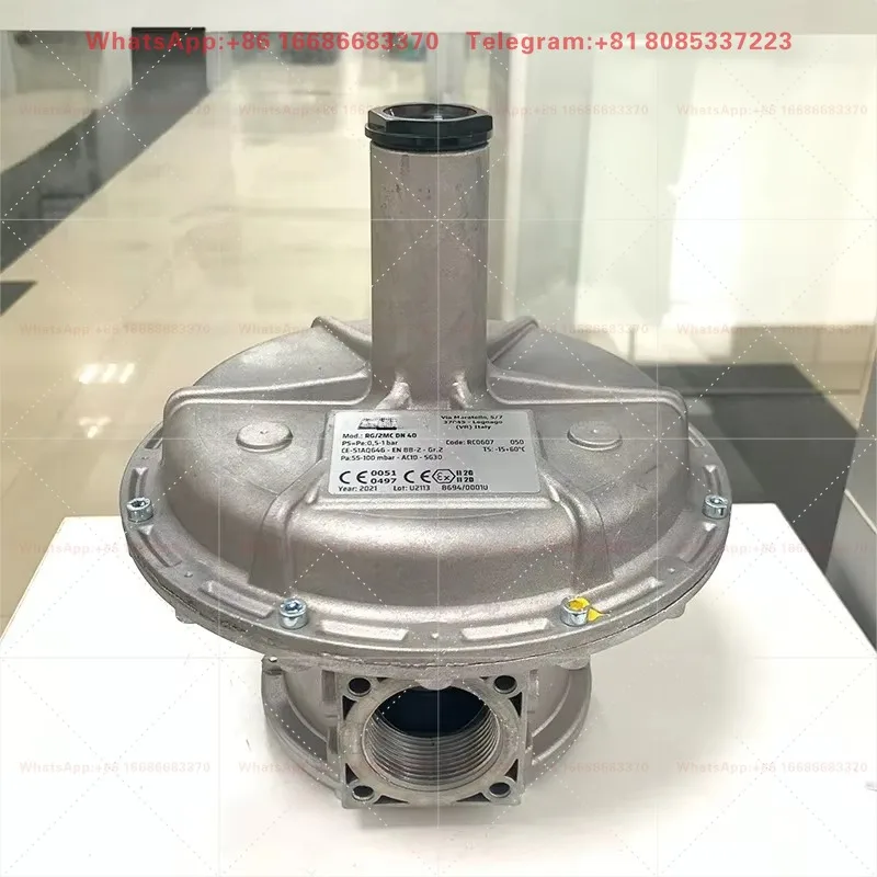 Natural gas decompression, burner, pressure regulator, pressure regulator valve