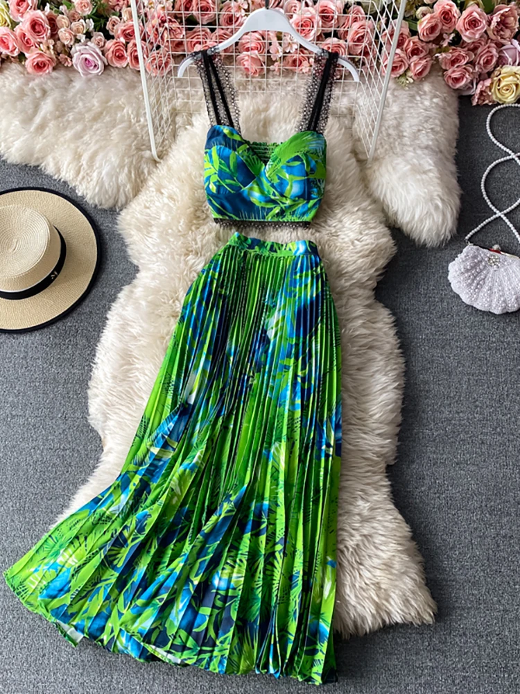 Bohemian Vacation Beach 2pcs Set Women Floral Printed Short Strapless Tops And High Waist Pleated Long Skirt Suit Spring Summer