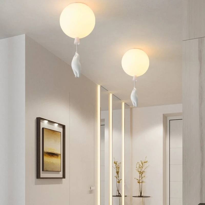 Plafonnier de dessin animé moderne nordique, petit ours créatif, suspension chaude, luminaires d'entrée de couloir de chambre à coucher pour garçons et filles