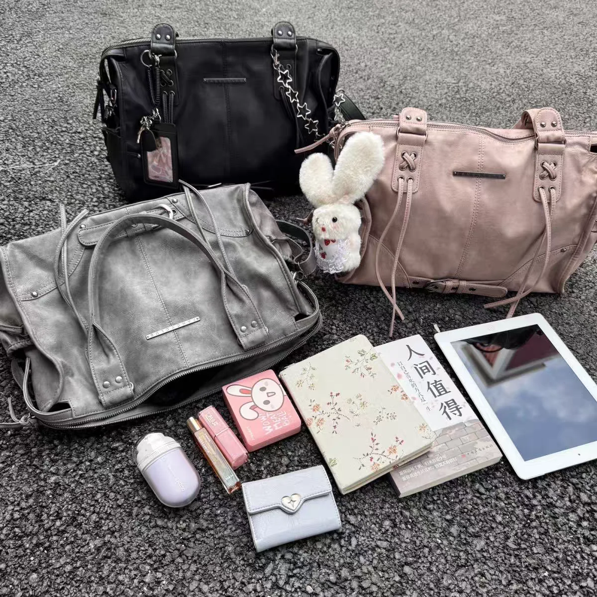 SANSAN FANCY CLUB Cool Retro Shoulder Bag with Large Capacity, Same Style as Xue Yun's image 2