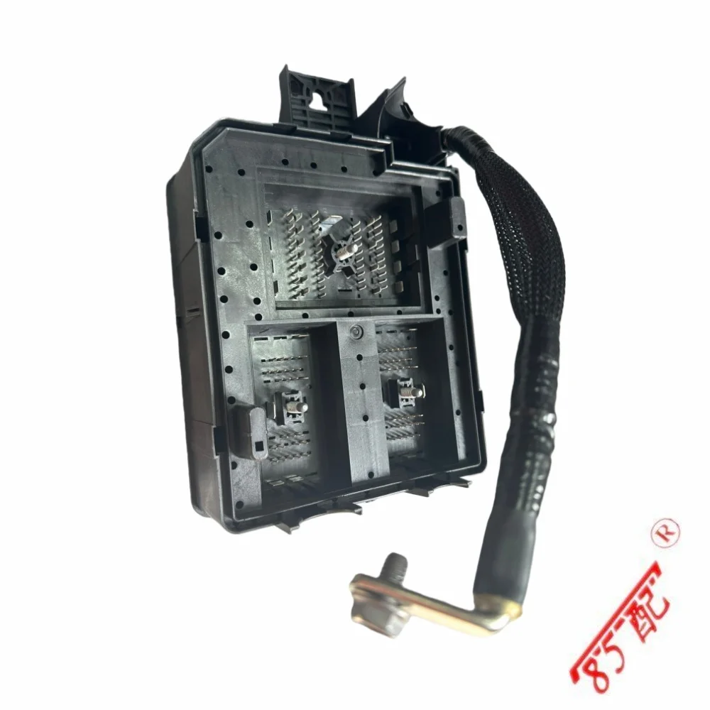 

Fuse box ECU 39068008 39068006 39068003 For Opel