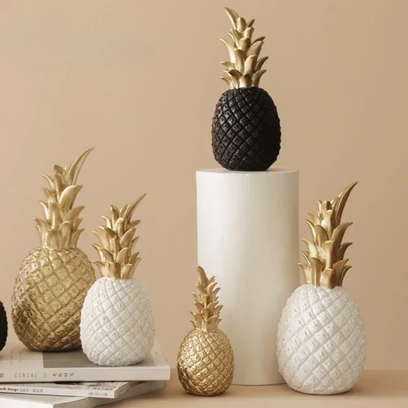 Resin Fruit Figurines Golden Pineapples Statues for Desktop Office Home Living Room Decor