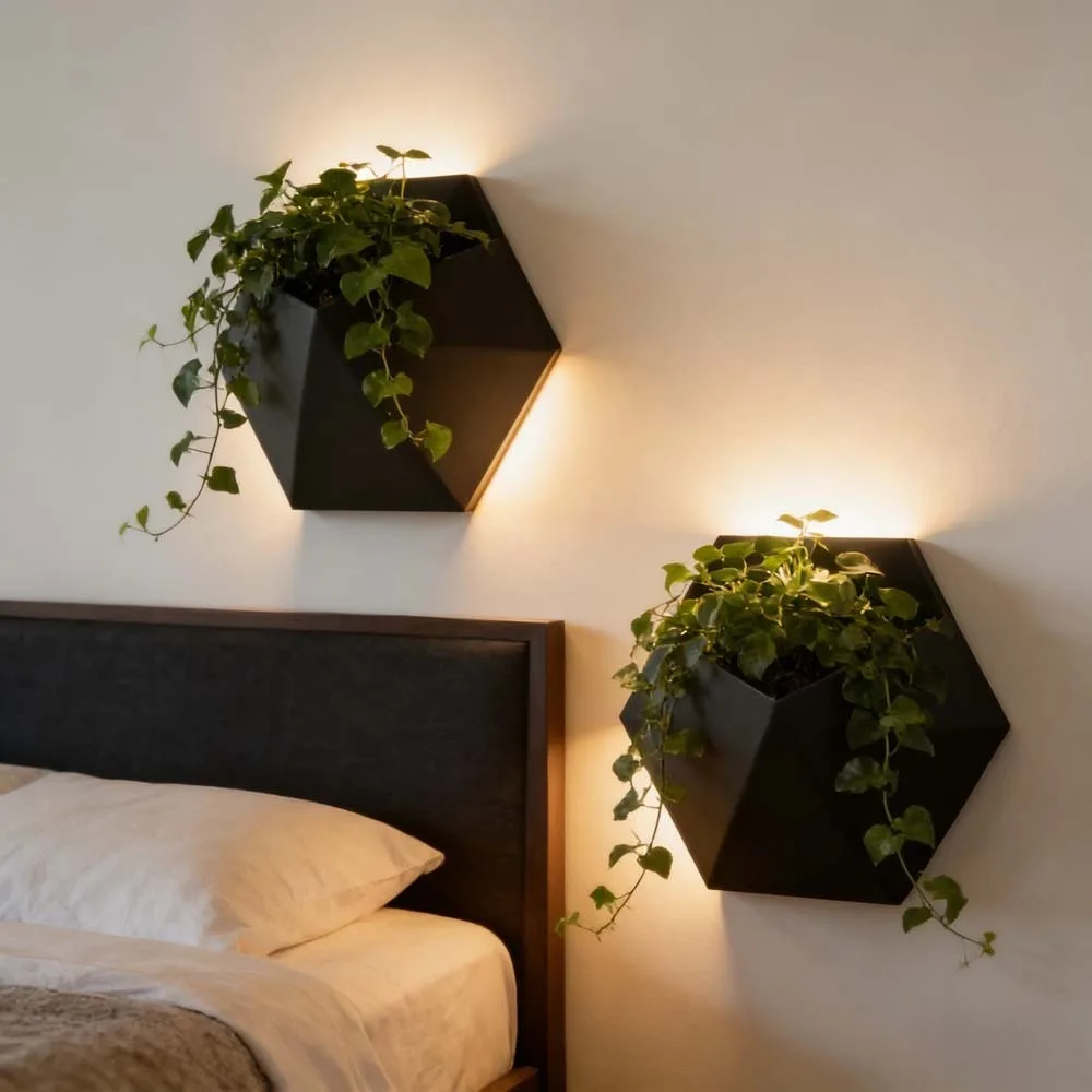 Black Geometric Wall-Mounted Planter Pot Decorative Hanging Vase for Flowers Succulents Living