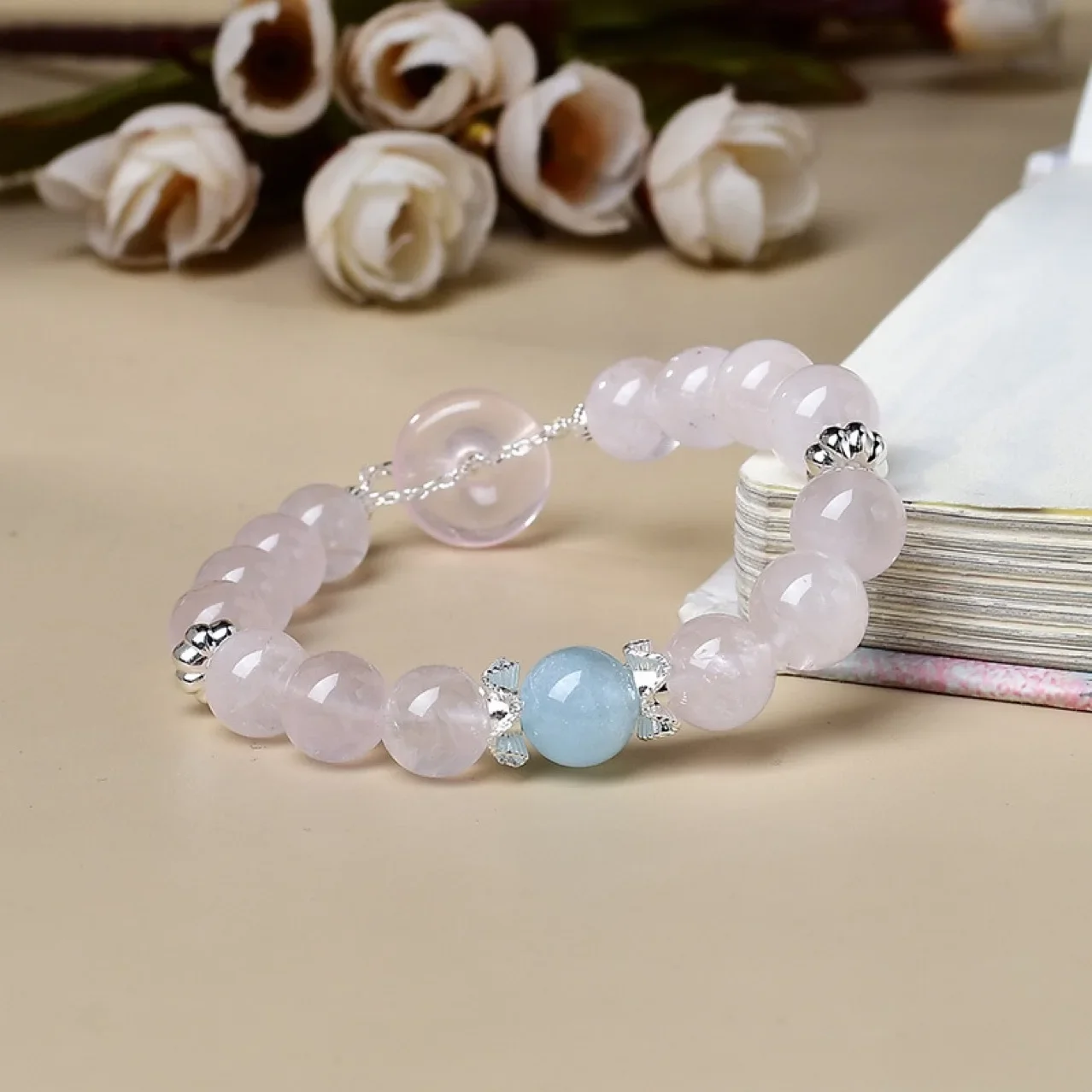 

Natural Pink Crystal Safety Buckle Aquamarine Bracelet Hand Ladies Fashion Light Luxury Lucky Bracelet, Gift