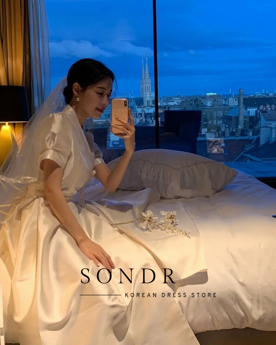 Sondr Abiti da sposa coreani eleganti a-line personalizzati Hanbok Raso di seta maniche corte Abiti da sposa moderni nne Anelli