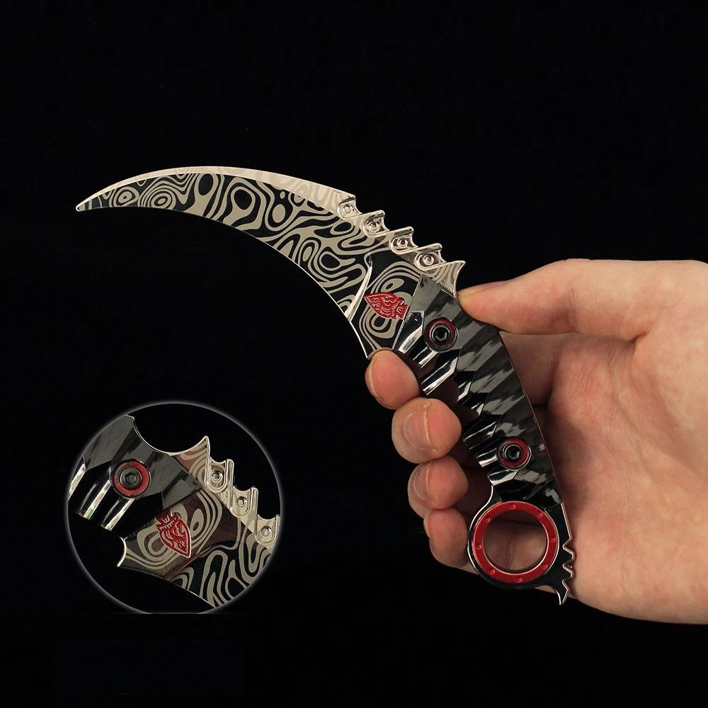 18cm Arena Breakout Game Karambit Last Quarter Moon Claw Metal Cosplay Prop Model Peripherals Action Figure Gift Toys Kid