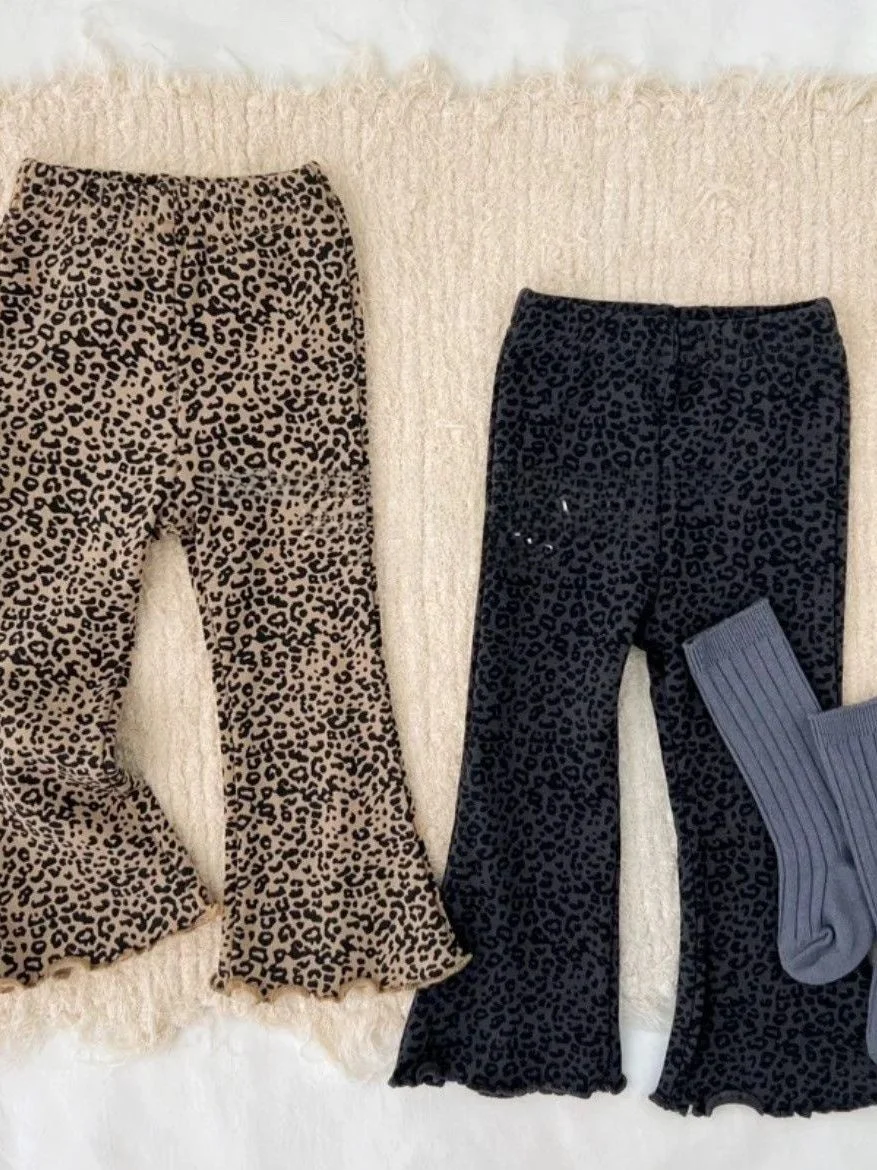 Girls High Waist Slim Fit Leopard Print Micro Flared Pants Long Trousers Autumn 2026 New Style Base Layer Pants for Kids