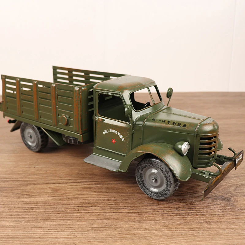 Vintage nostalgic old-fashioned liberated truck model handicrafts decorations living room foyer bar home decor personalized gift