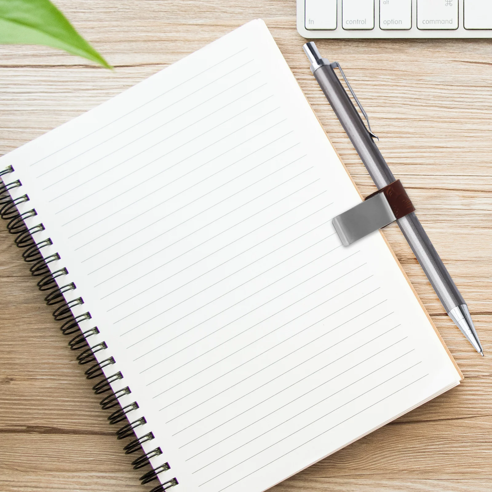 

4pcs Metal Clamp Stainless Steel Retro Notebook Pen Clip Portable Secure Grip For Office Study Travel Journal Accessories Pen