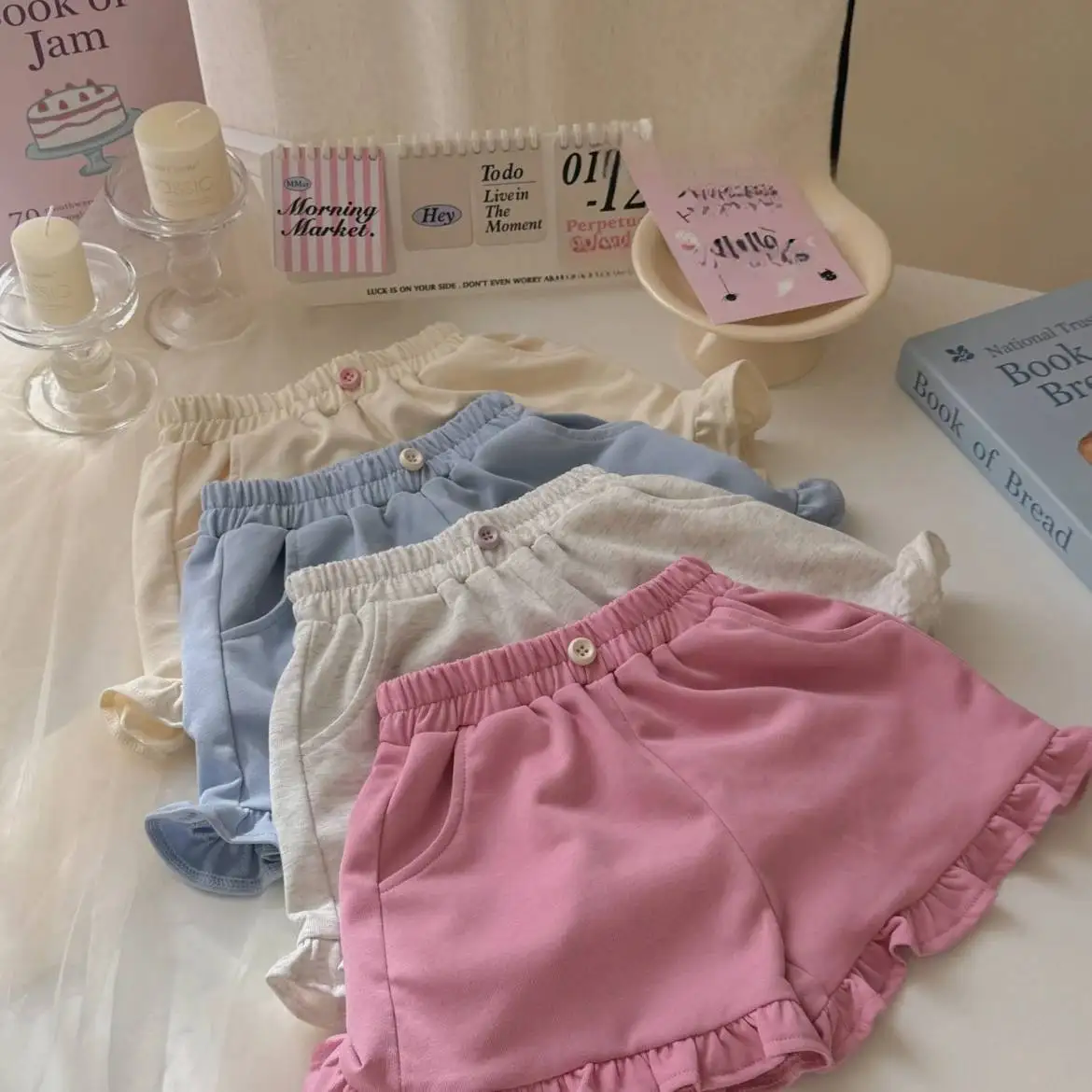 

New 0-6Y Girls Summer Shorts Muslin Pure Color Elastic Waist Infant Babys Girls Shorts Korean Ruffle Hem Toddler Girls Shorts