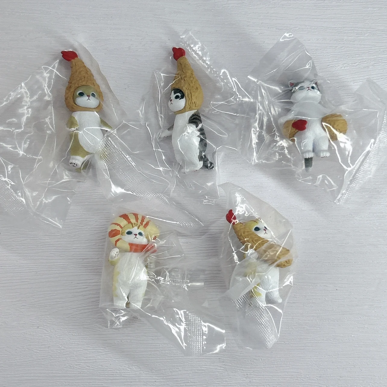 KITAN MOFUSAND Cats Cosplay Tempura Fried Shrimp Chips Food Series Kitten Doll Cute Figurines Ornaments Blind Box Toy Kids Gifts