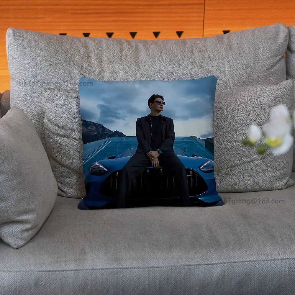 Racer G-George R-Russell  Pillow Case Pillow Case Living Room Sofa Cushion Cover Suitable For Home Bedroom Room Decoration