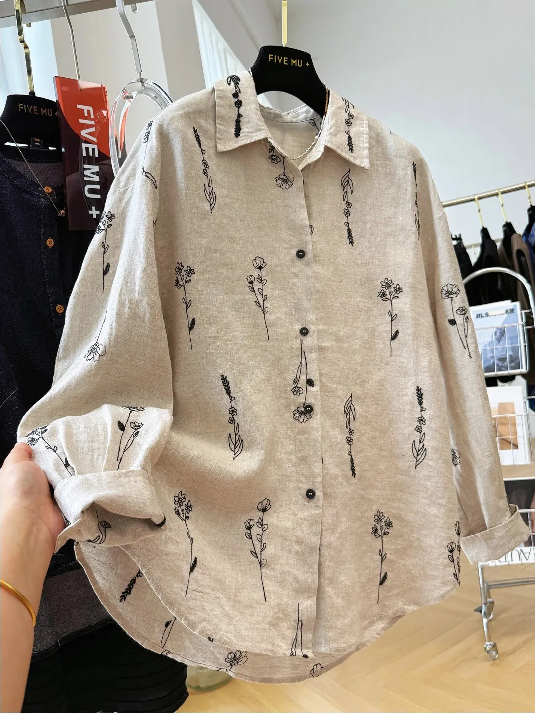 

Elegant Embroidered Long Sleeve Shirt Lightweight Loose Fit Cotton Sun Protection Original Design Spring Summer Women's Shirt