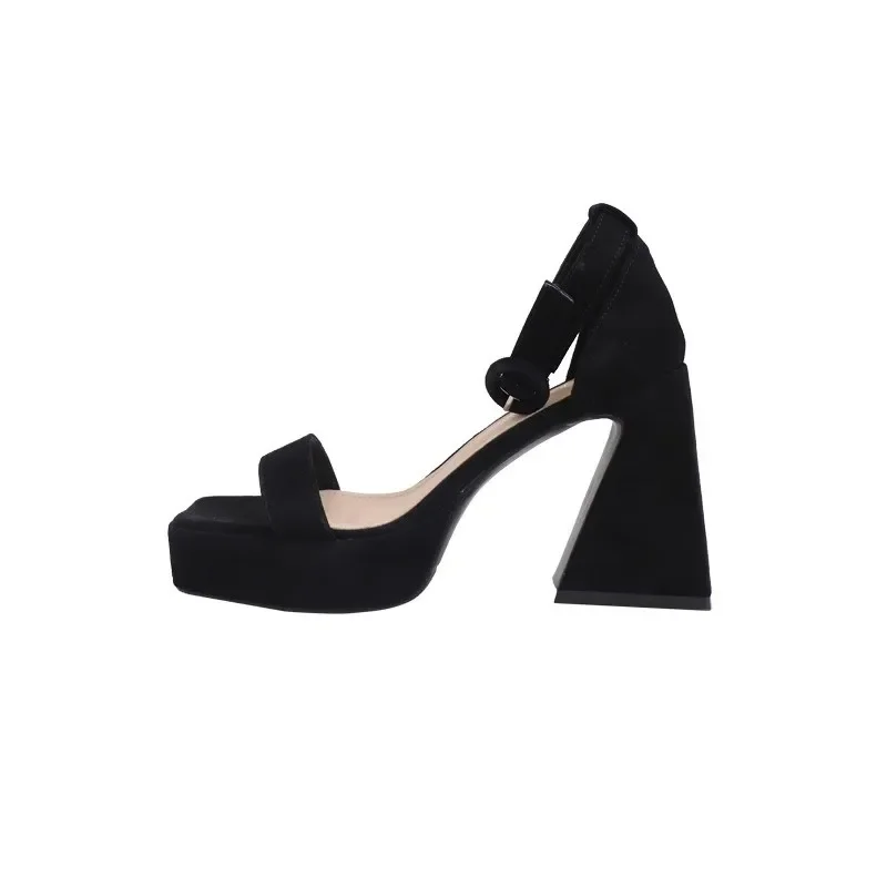 

Women Sandals Genuine Leather Shoes Ankle Strap Round Toe Thick Heels Sandals Buckle Strap Lady Footwear Summer Beige