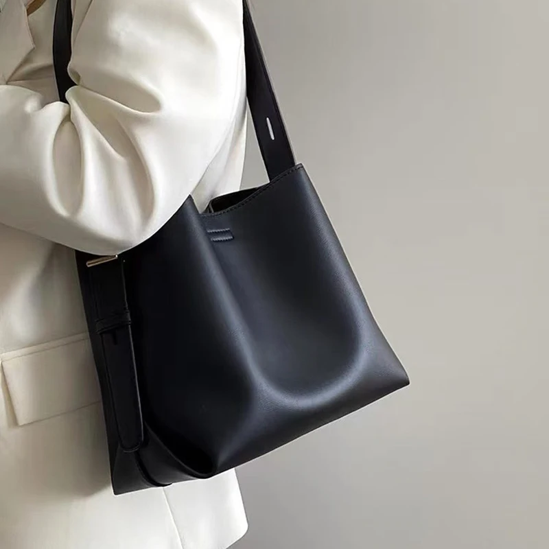 

2025 New Shoulder Bags for Women's High Quality PU Bucket Bags Tote Bag Adjustable Strap Handbag Large Capacity Crossbody Bags